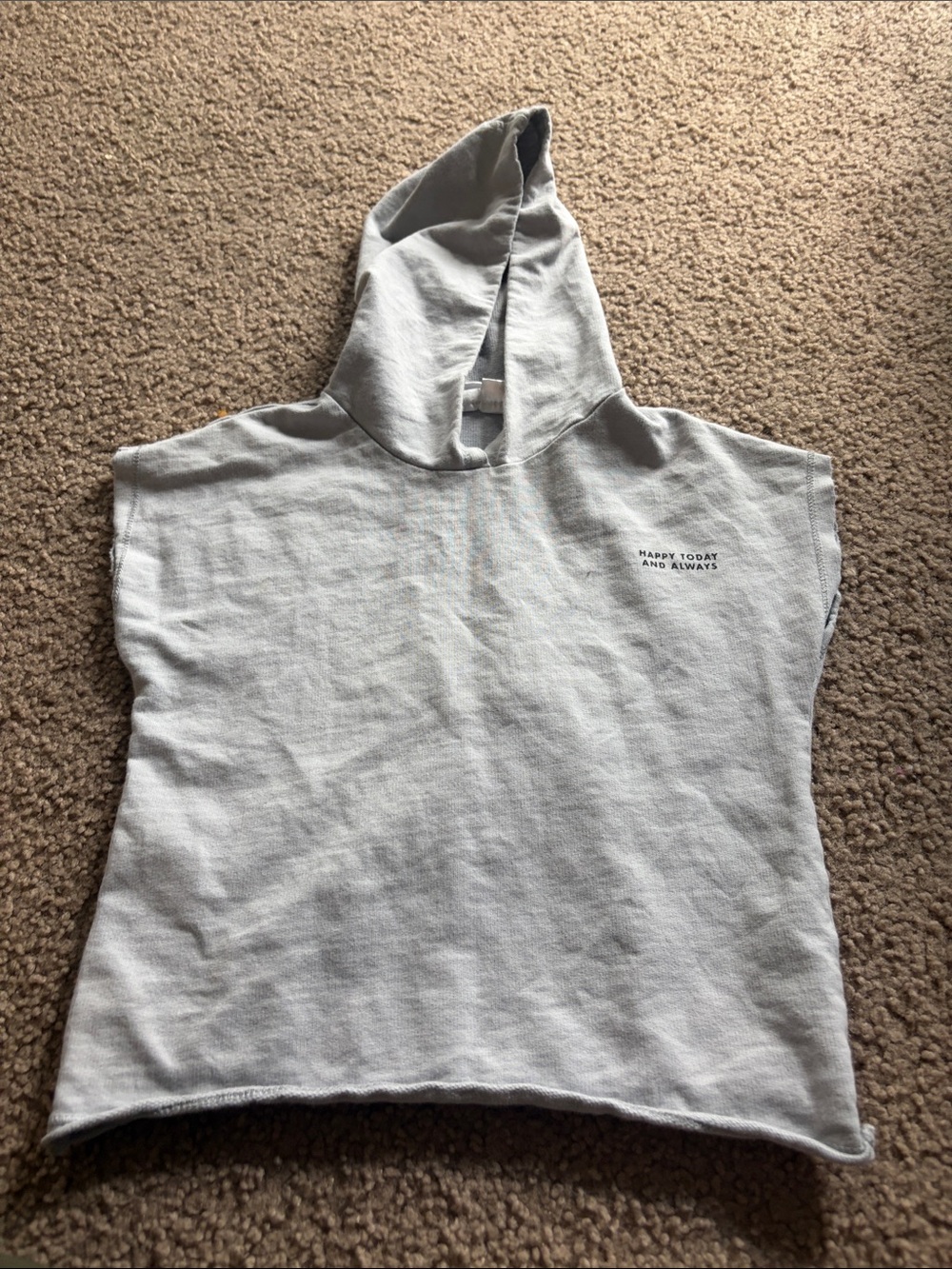 B70 Zara 4-5y Hooded Sleeveless Shirt, “Happy Today And Always”